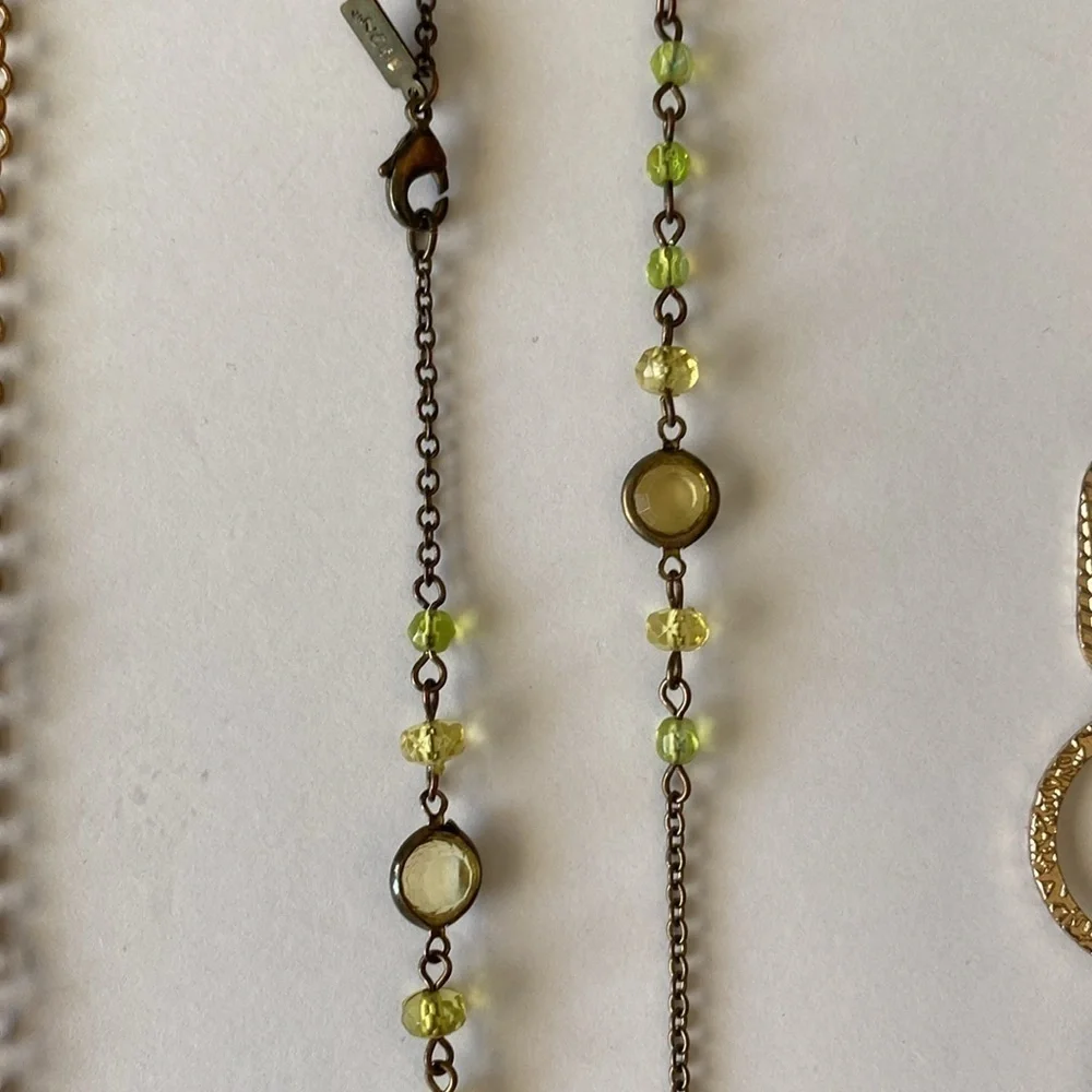 Lot of 4 necklaces costume jewelry beaded glass